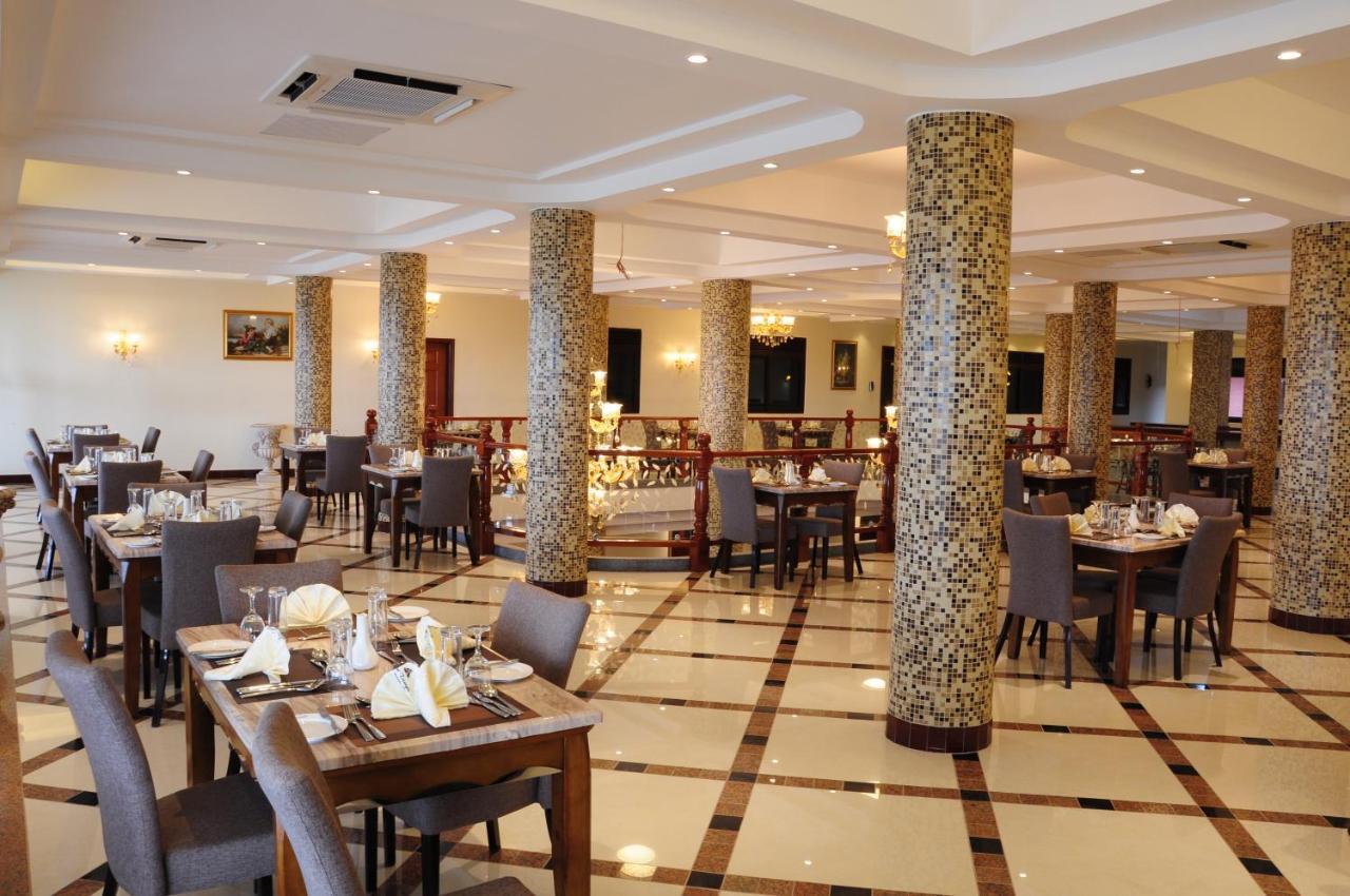 Hotel Triangle Mbarara エクステリア 写真